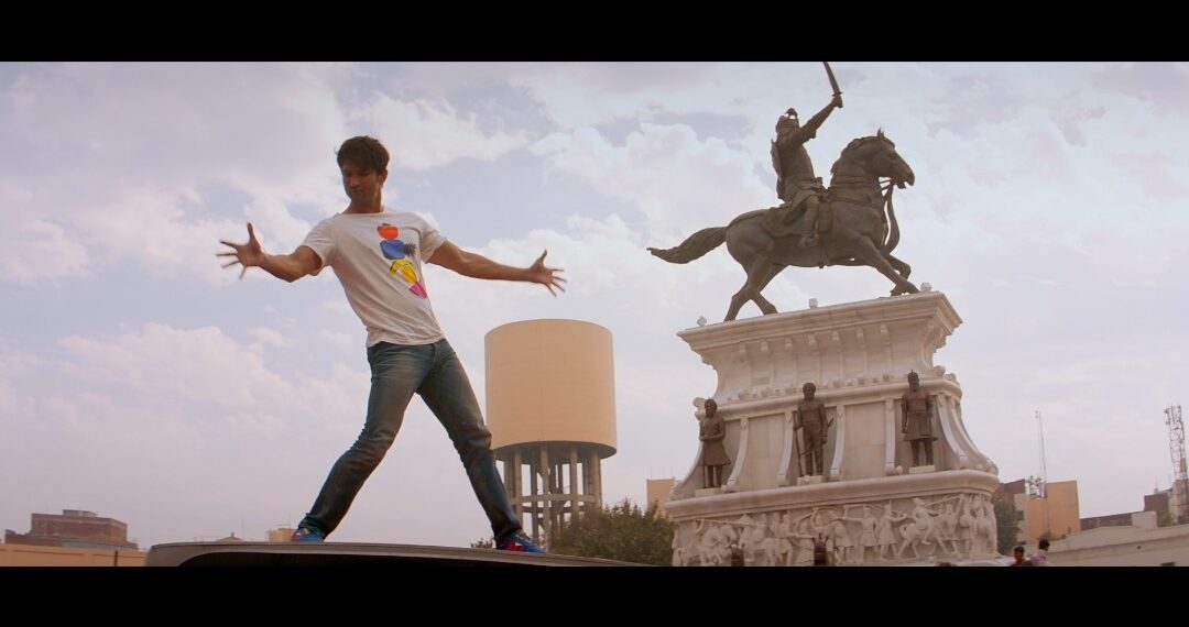 Sushant Singh Rajput does the King Khan step in Sadda Move