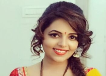 Sugandha Mishra declines Big Boss to be with his BF in Sunil Grover’s show