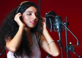 Arzutra Garielle has a special Christmas message for all the lovely ladies