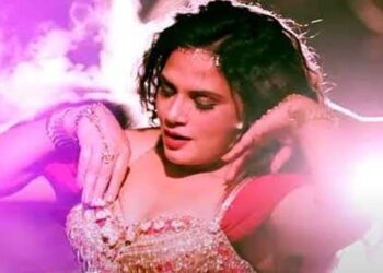 Shakeela makers release first song from the biopic “Tera Ishq Satave”