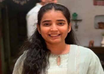 Sarika Bahroliya turns a year wiser