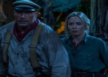 Dwayne Johnson and Emily Blunt