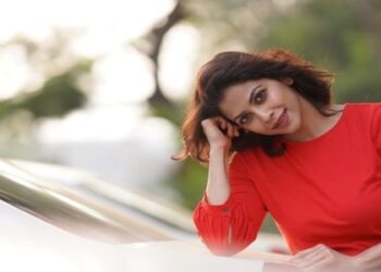 Negative roles challenge you as an actor: Dipali Pansare