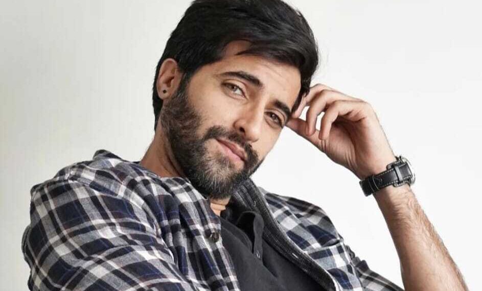 Exploring the Cinematic Brilliance of Akshay Oberoi in 'Tu Chahiye'